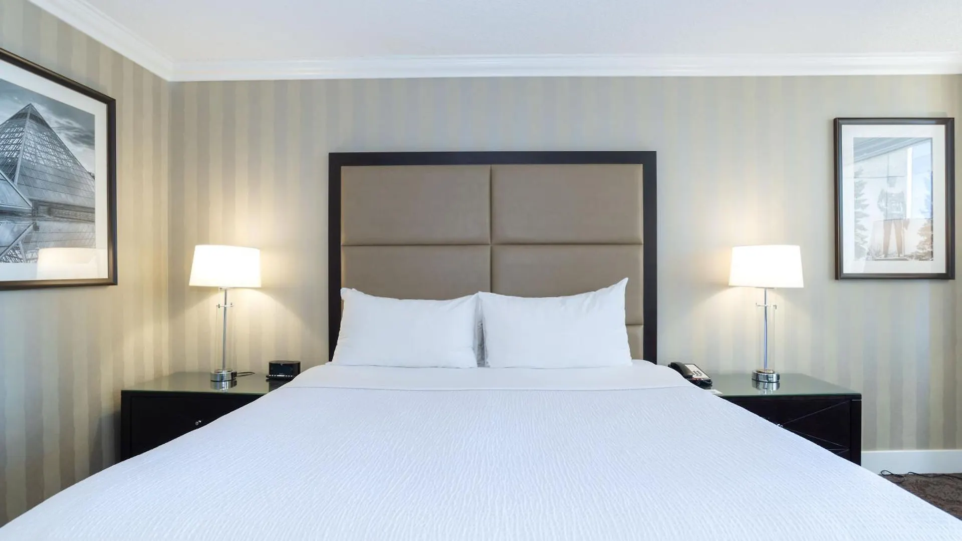 Sandman Signature Edmonton Downtown Hotel