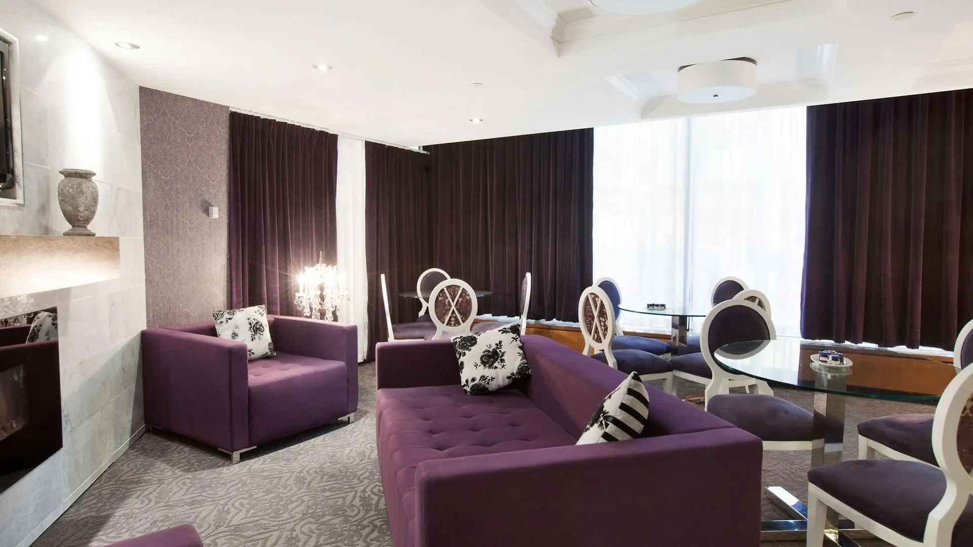 Sandman Signature Edmonton Downtown Hotel