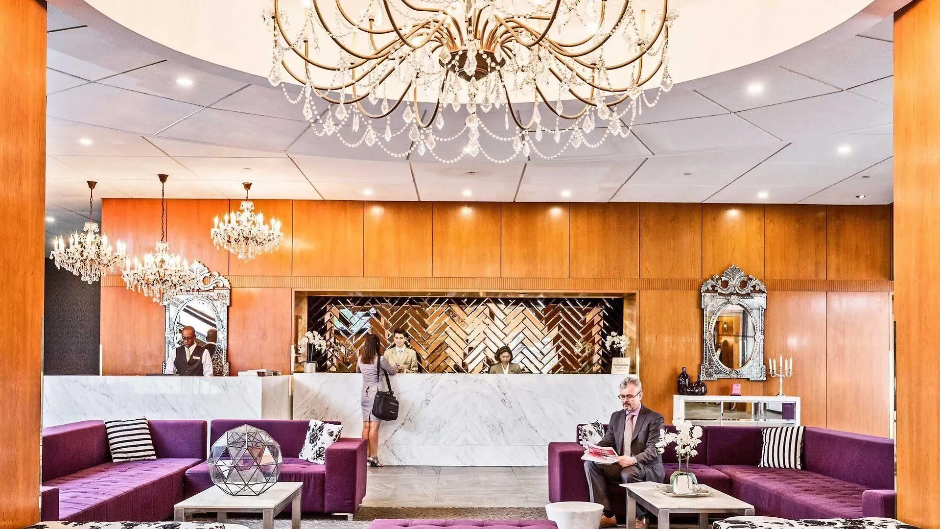 Sandman Signature Edmonton Downtown Hotel
