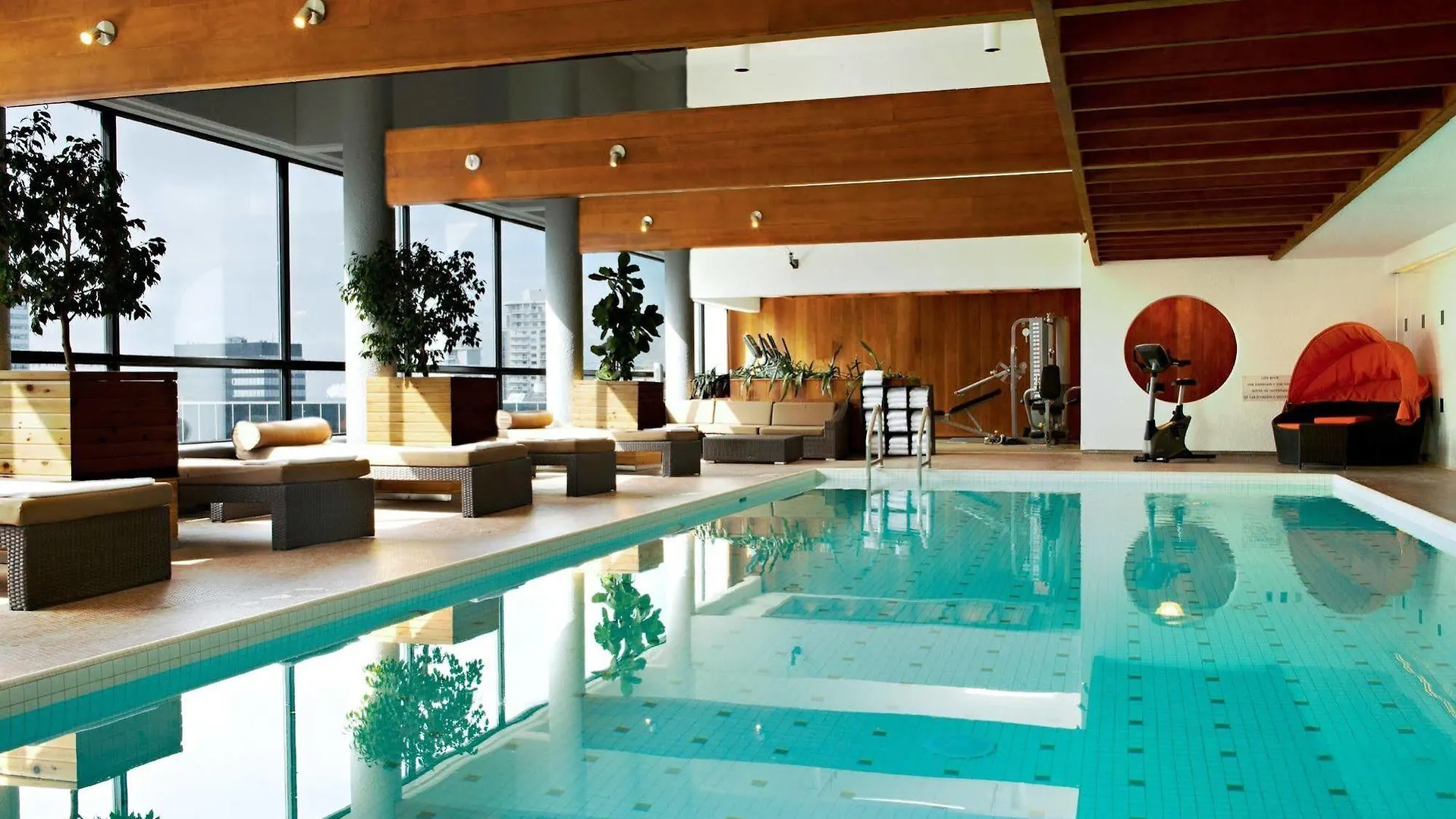 Sandman Signature Edmonton Downtown Hotel Canada