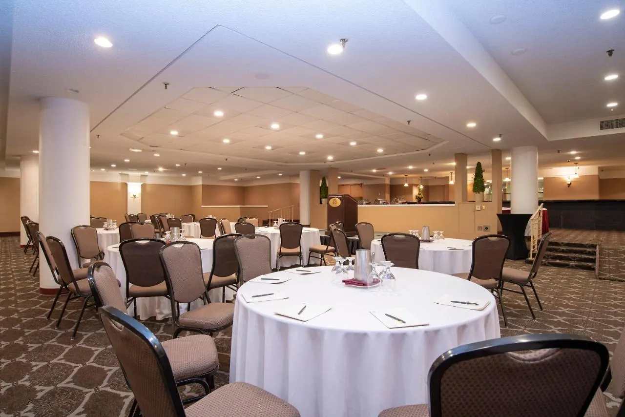 Sandman Signature Edmonton Downtown Hotel